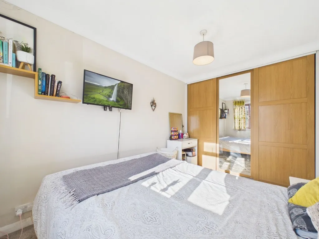 Derrick Close, Calcot, RG31, photo 11