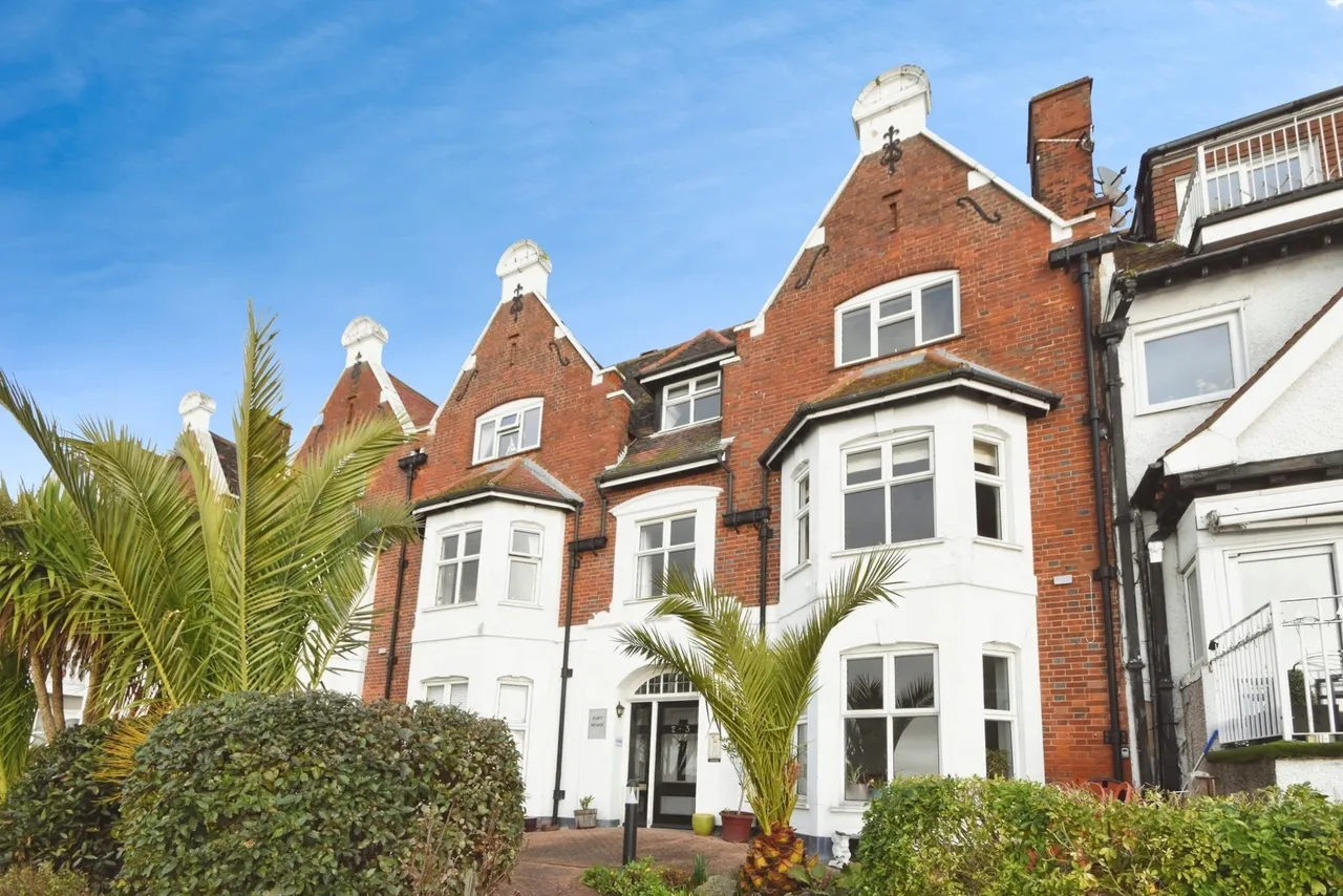 Shorefield Gardens, Westcliff-on-Sea, Essex, SS0, photo 2