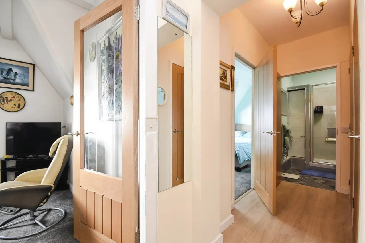 Shorefield Gardens, Westcliff-on-Sea, Essex, SS0, photo 9