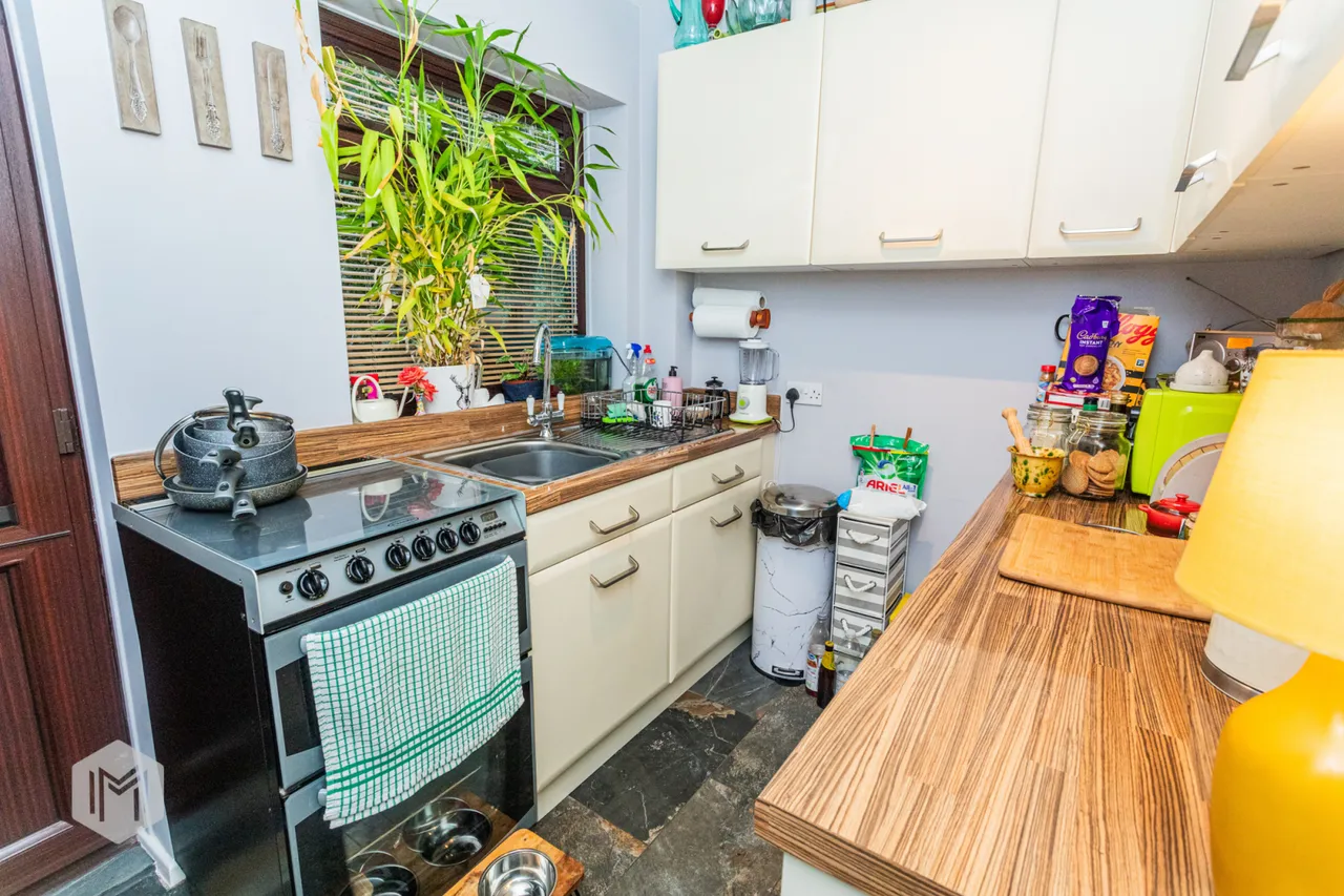 Links Road, Bolton, BL2 4EN, photo 3