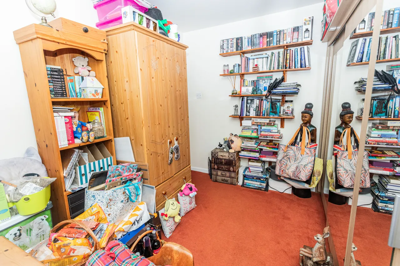 Links Road, Bolton, BL2 4EN, photo 12