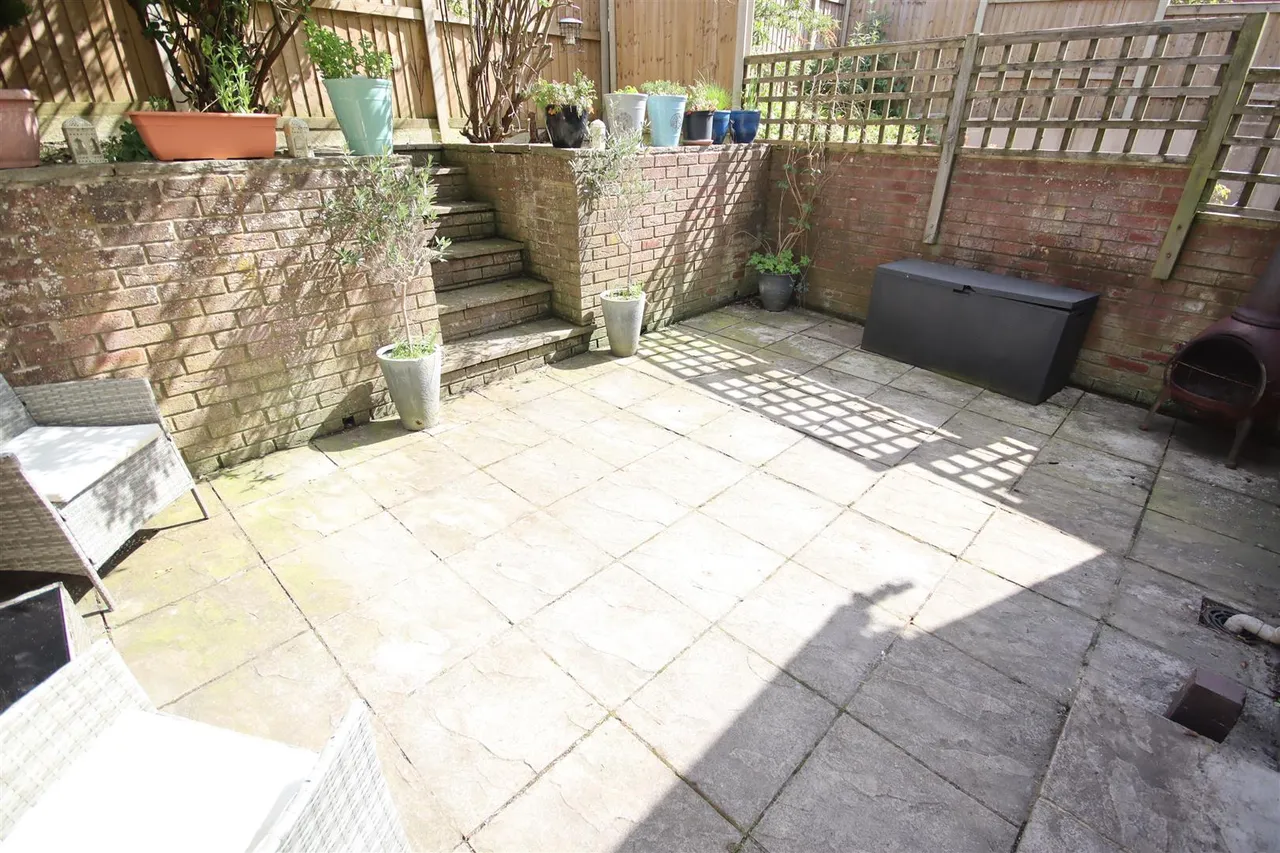 Westmead Lane, Chippenham, photo 14
