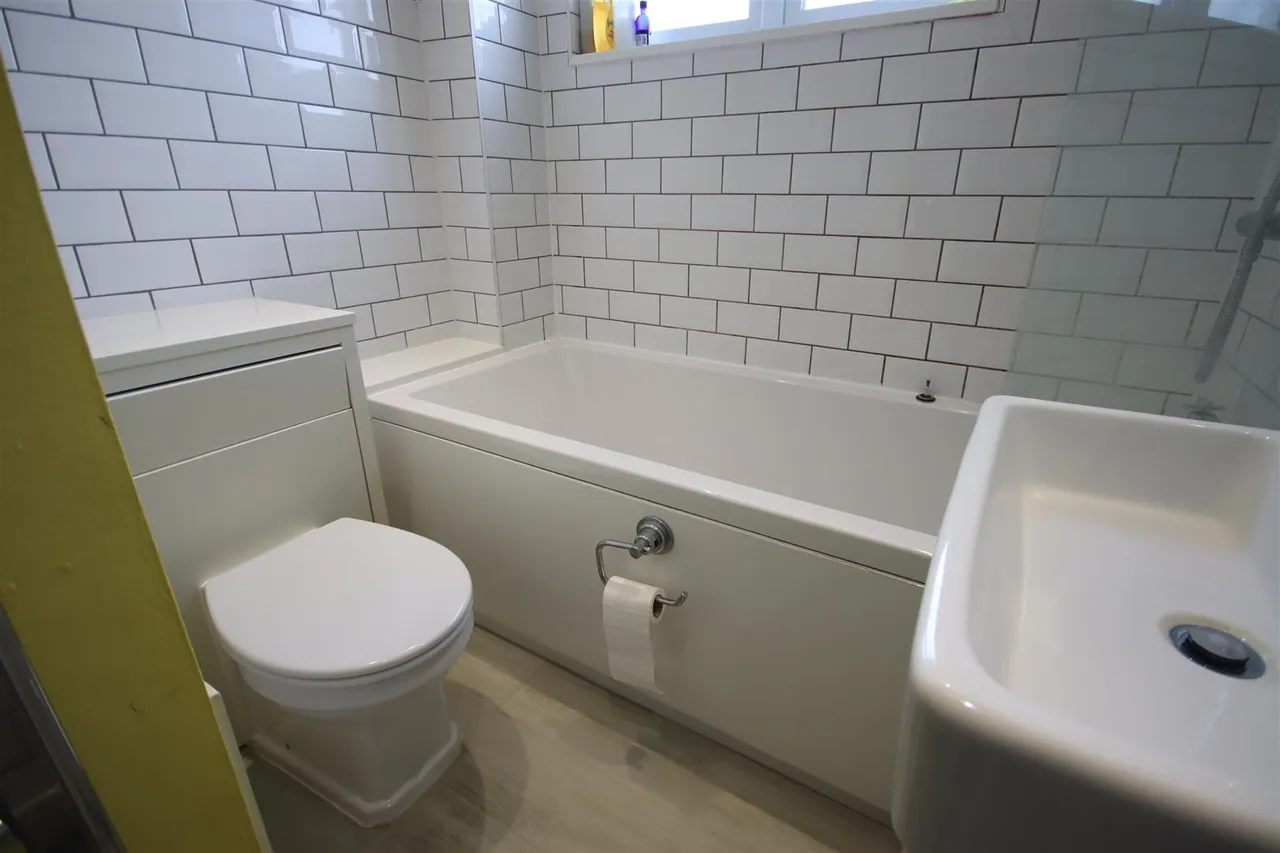Westmead Lane, Chippenham, photo 10