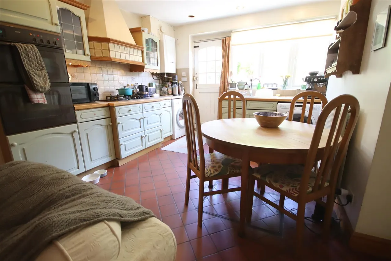 Westmead Lane, Chippenham, photo 7