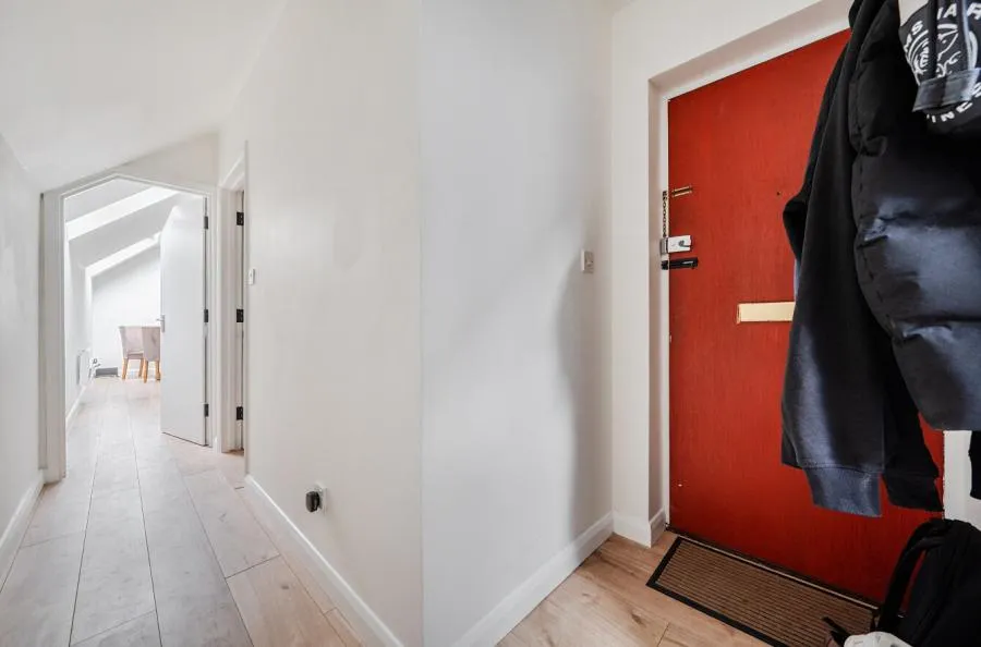 St. Georges Court, Huntingdon, PE29, photo 4
