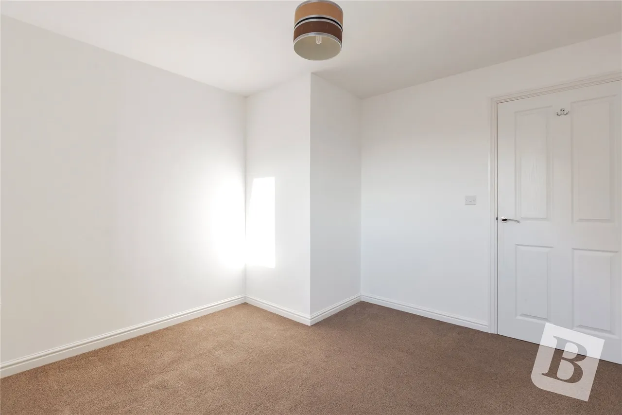Torino Way, South Ockendon, RM15, photo 6
