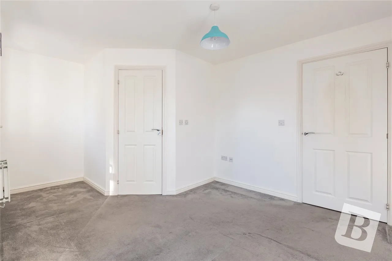 Torino Way, South Ockendon, RM15, photo 10