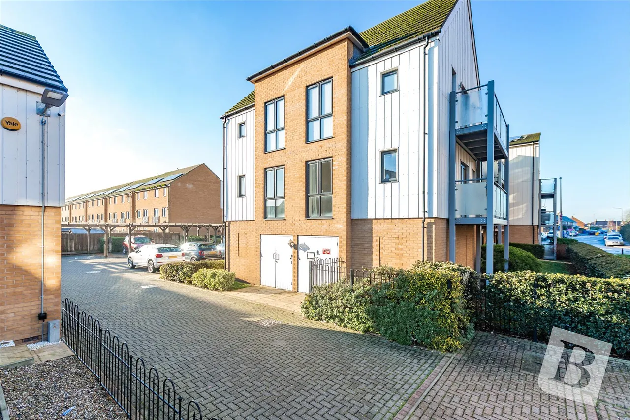Torino Way, South Ockendon, RM15, photo 23