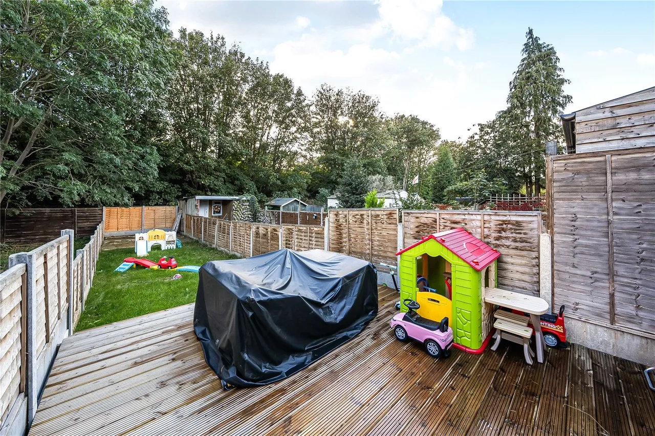 Eversley Avenue, Bexleyheath, DA7, photo 18