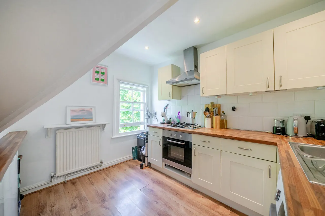 Adelaide Avenue, SE4, photo 3