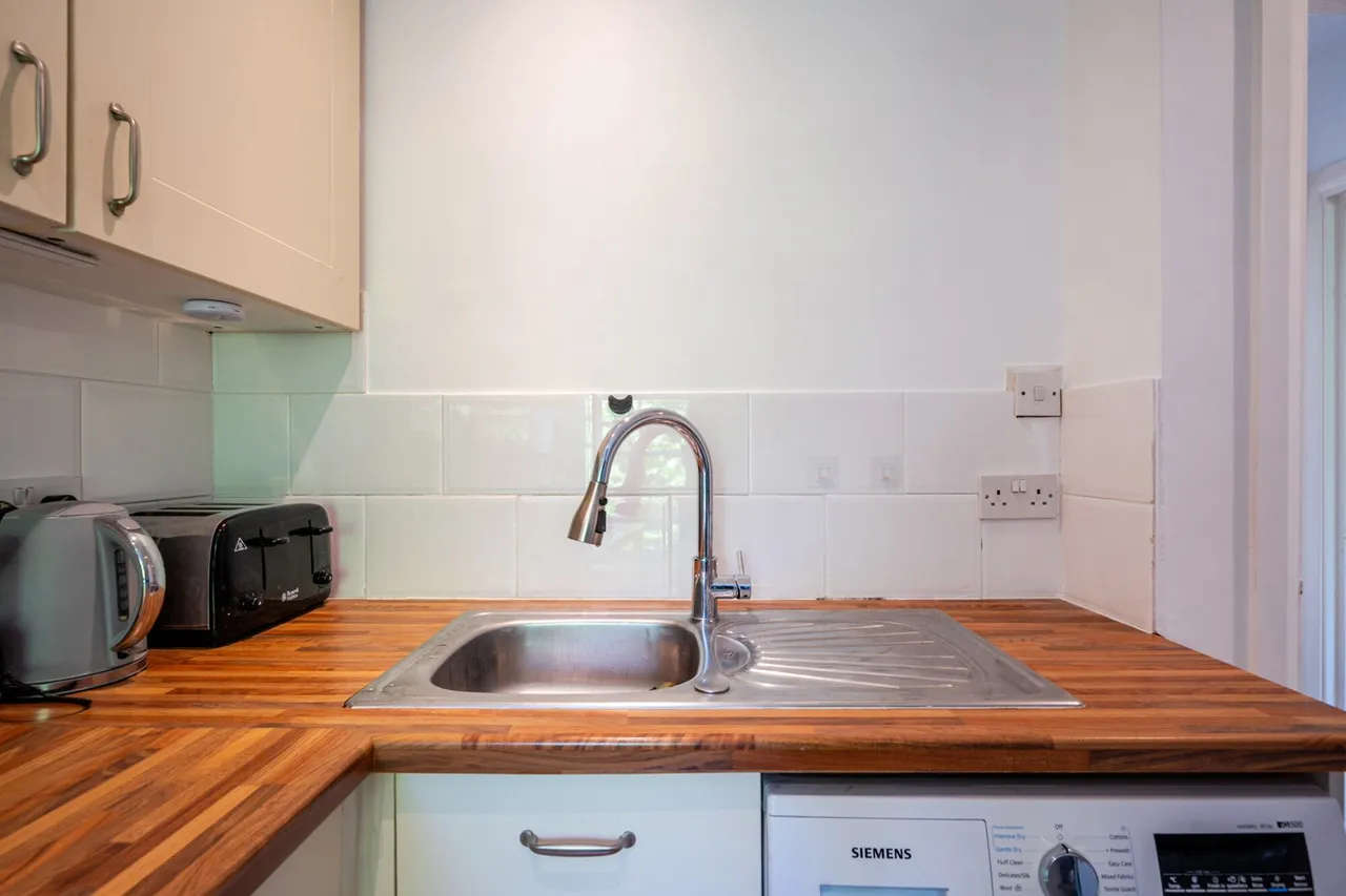 Adelaide Avenue, SE4, photo 11