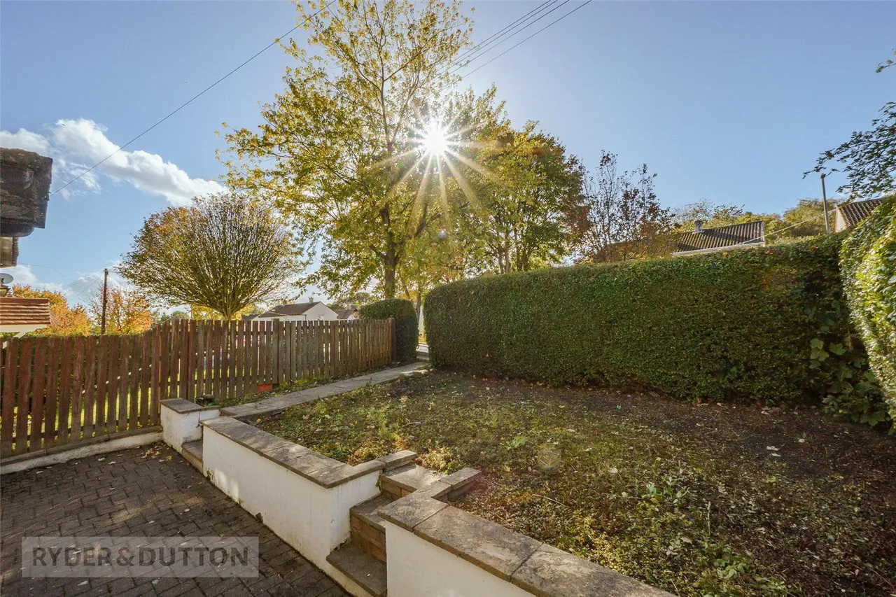 Alandale Road, Bradley, HD2, photo 20