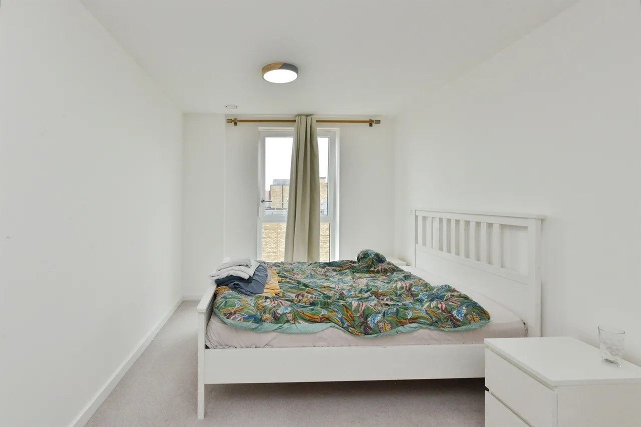 Canal Street, Campbell Park, MK9, photo 11