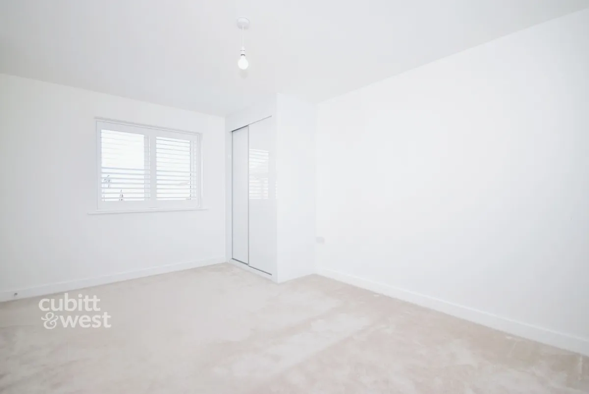 Everett Gardens, Eastergate, PO20, photo 13