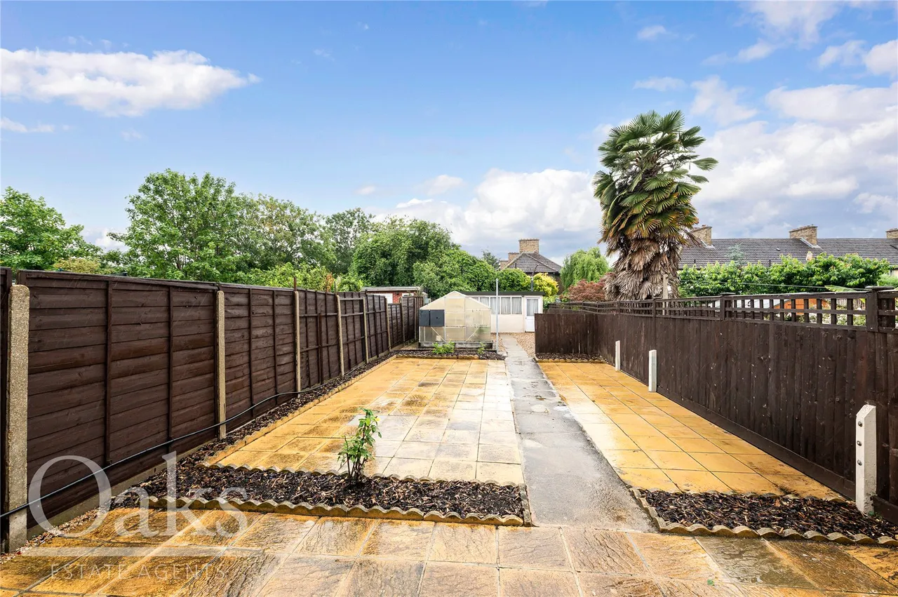 Hawkes Road, Mitcham, CR4, photo 12
