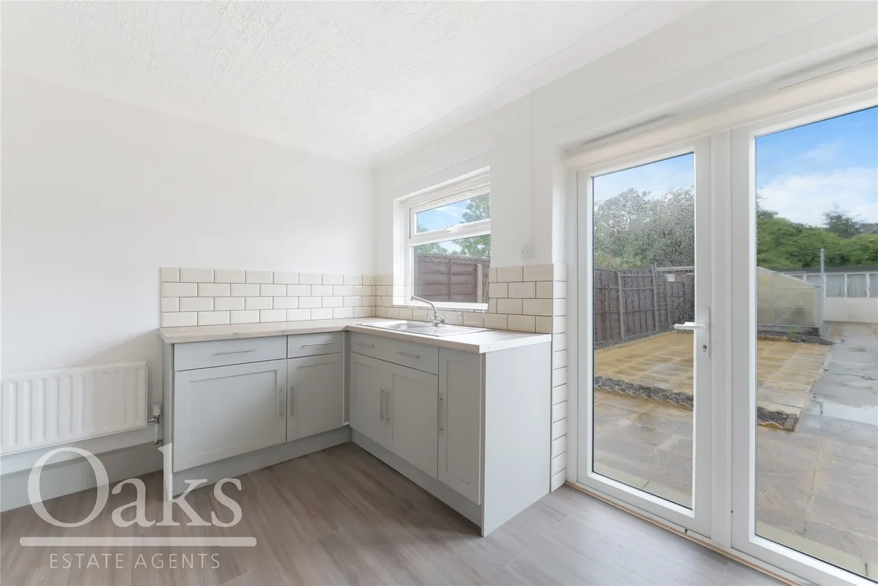 Hawkes Road, Mitcham, CR4, photo 3