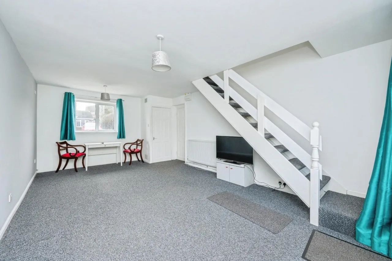 Chestnut Close, Kingsbury, Tamworth, photo 4