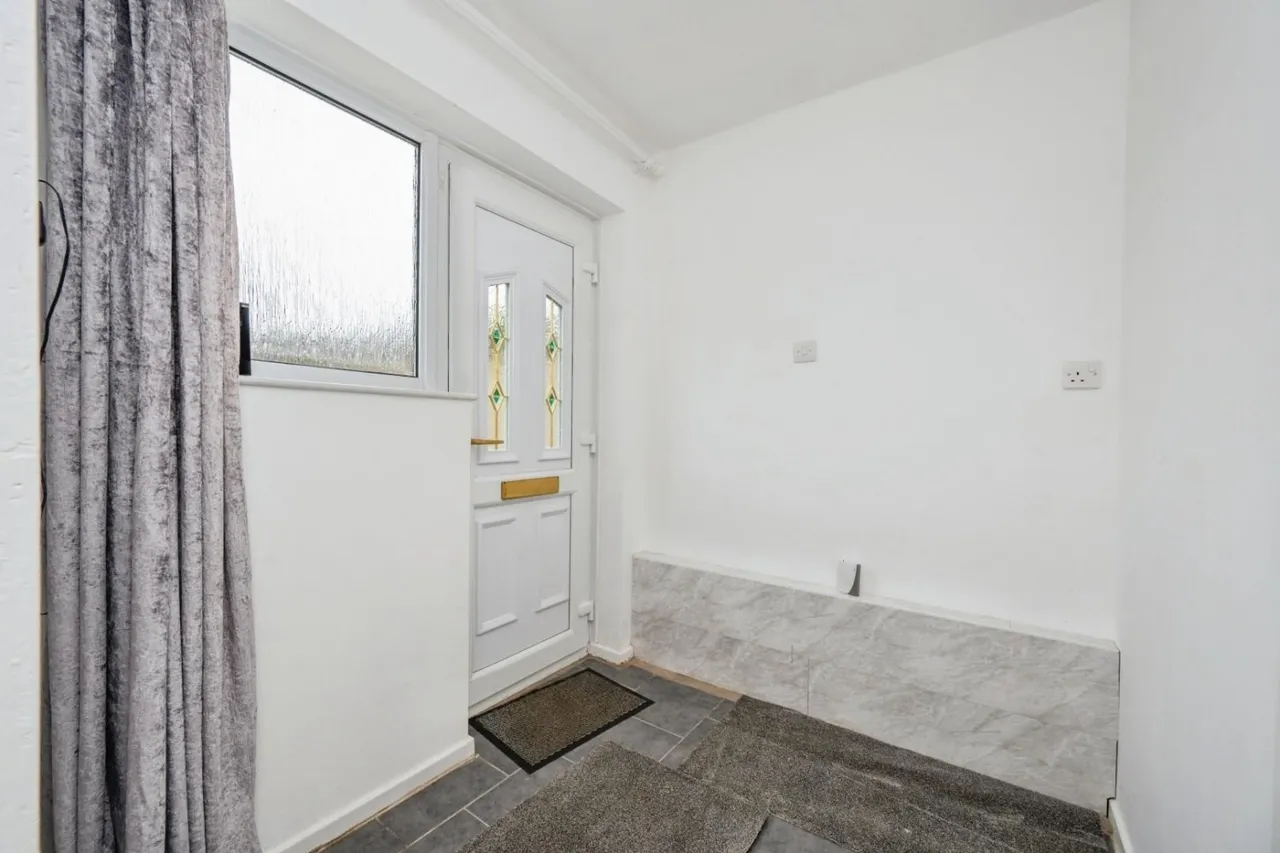 Chestnut Close, Kingsbury, Tamworth, photo 2