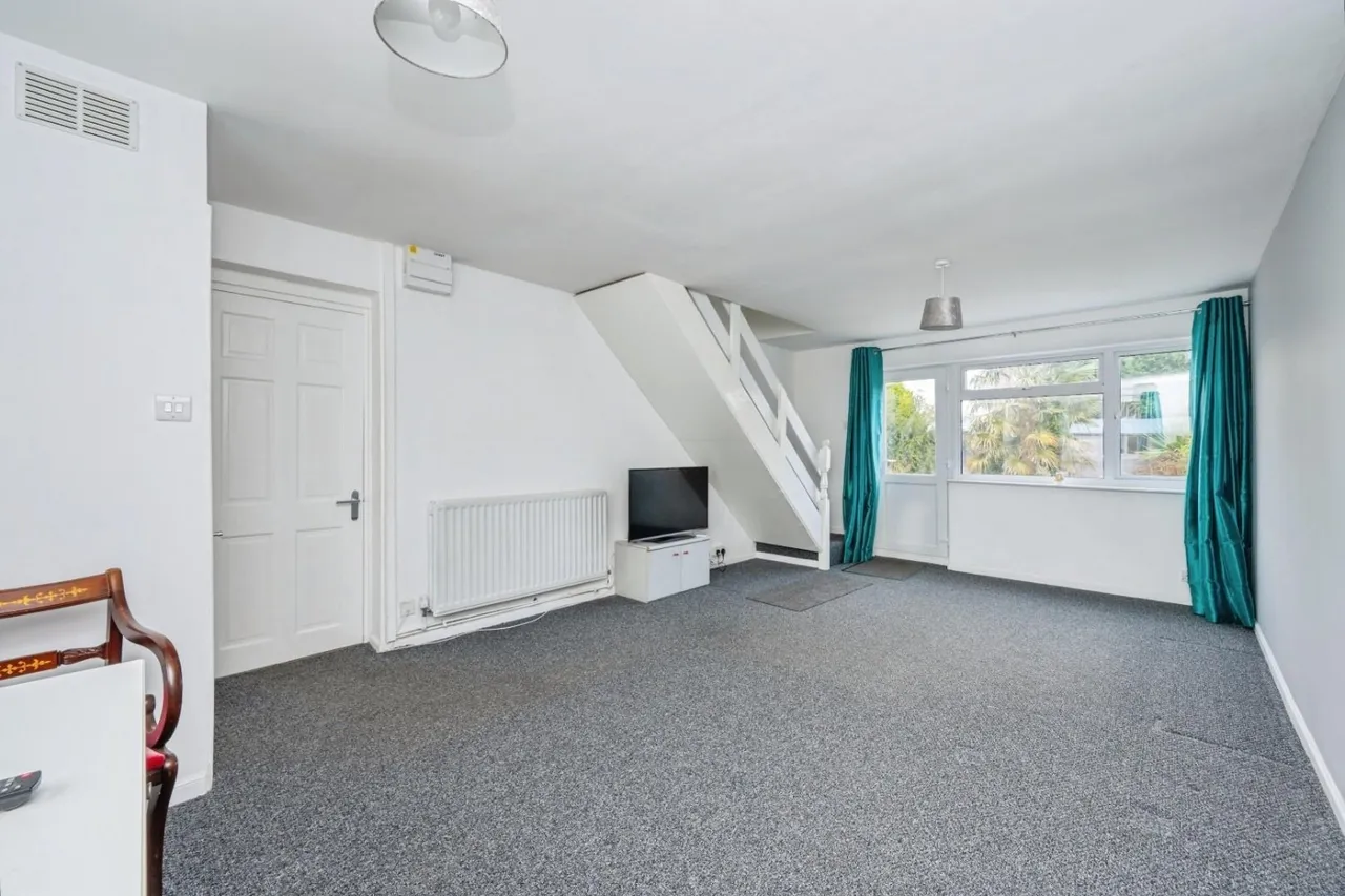 Chestnut Close, Kingsbury, Tamworth, photo 3