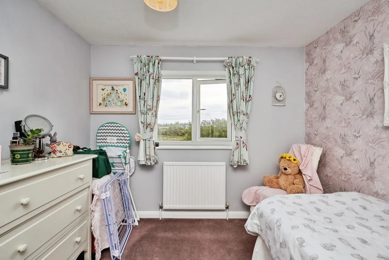Aylett Close, Brading, PO36, photo 40