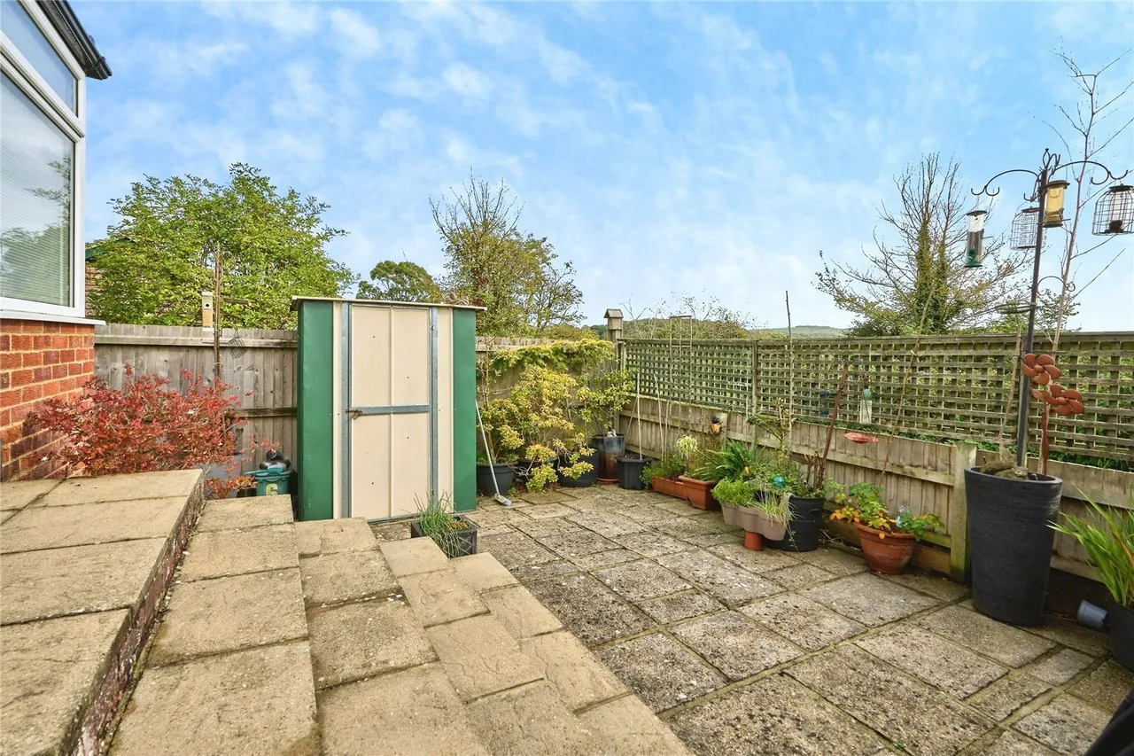Aylett Close, Brading, PO36, photo 15