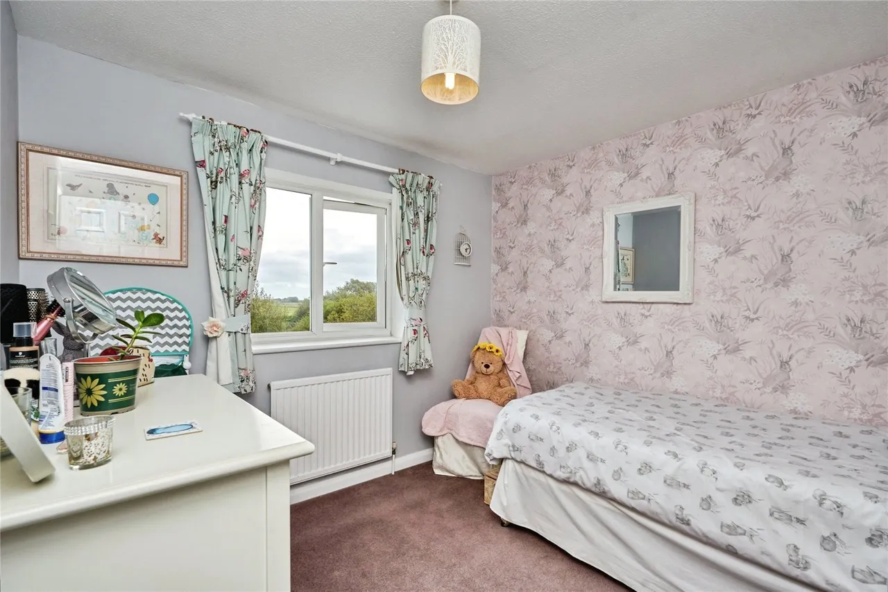 Aylett Close, Brading, PO36, photo 10