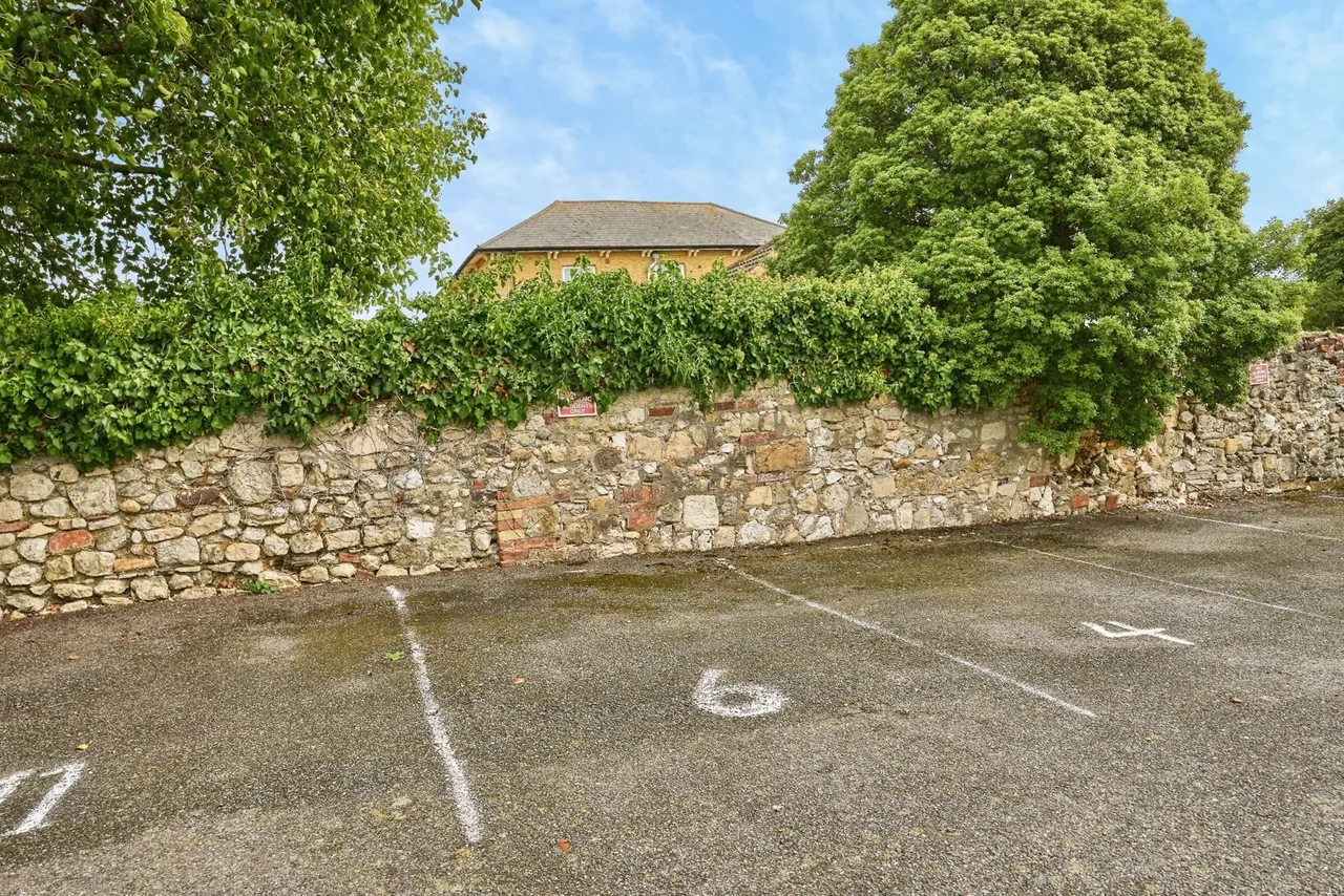 Aylett Close, Brading, PO36, photo 29