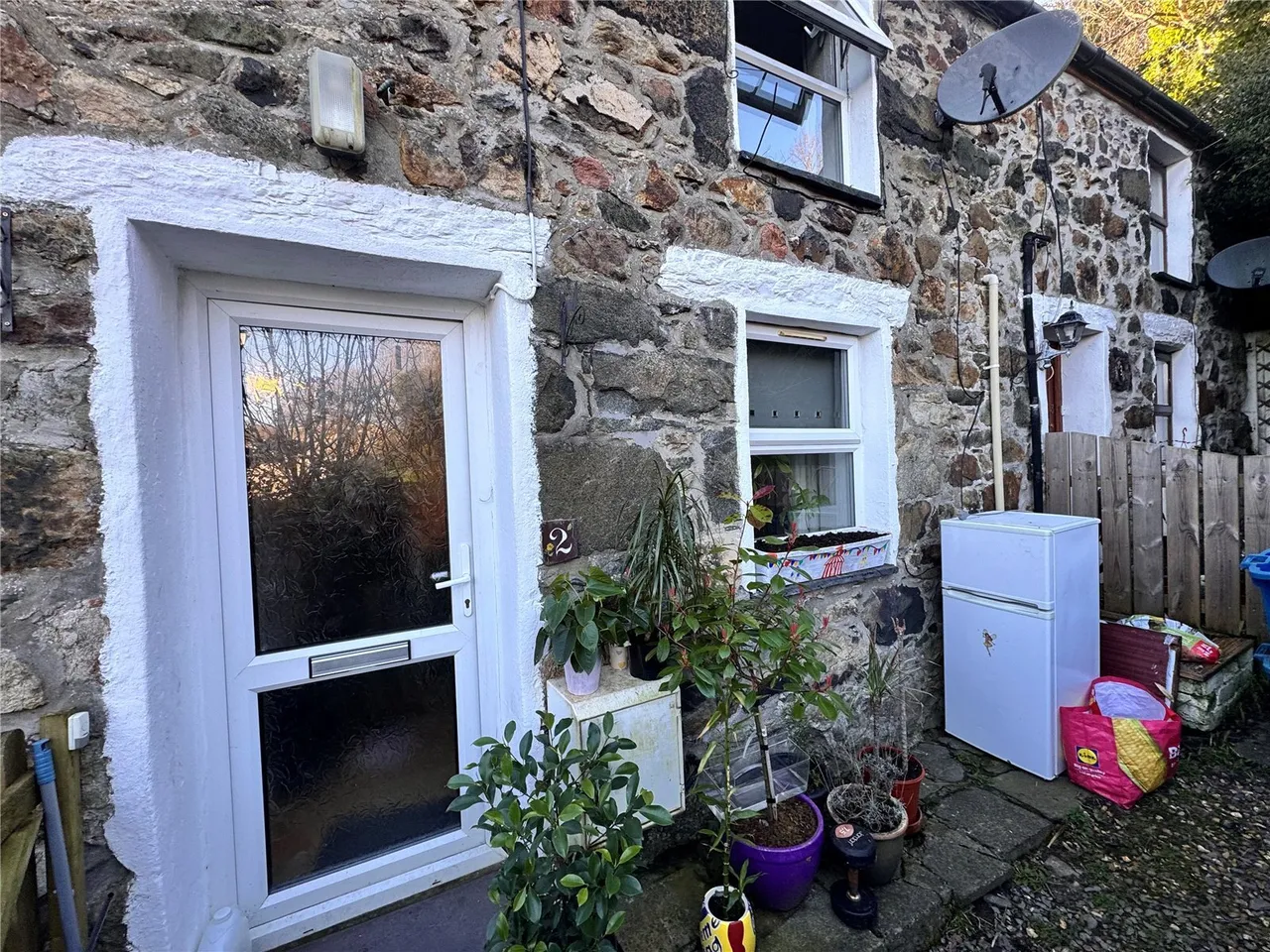 1 bed house for sale, North Terrace, Pwllheli, LL53