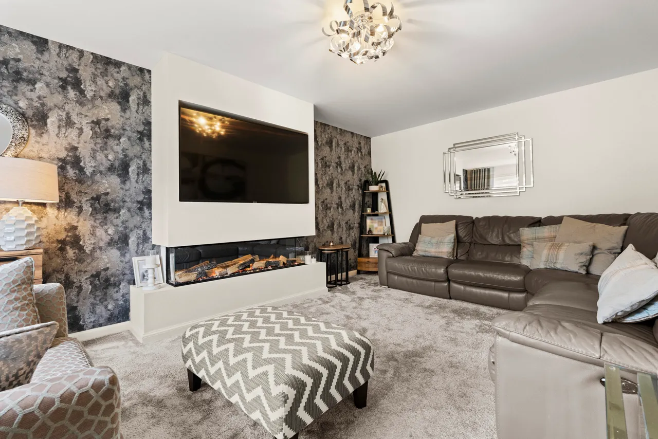 Birchtree Road, Bishopton, photo 10