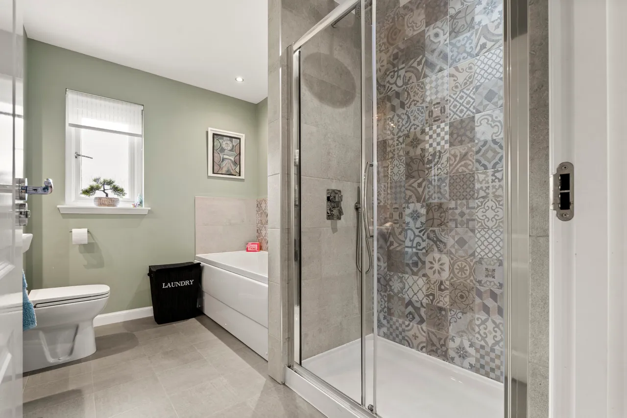 Birchtree Road, Bishopton, photo 22
