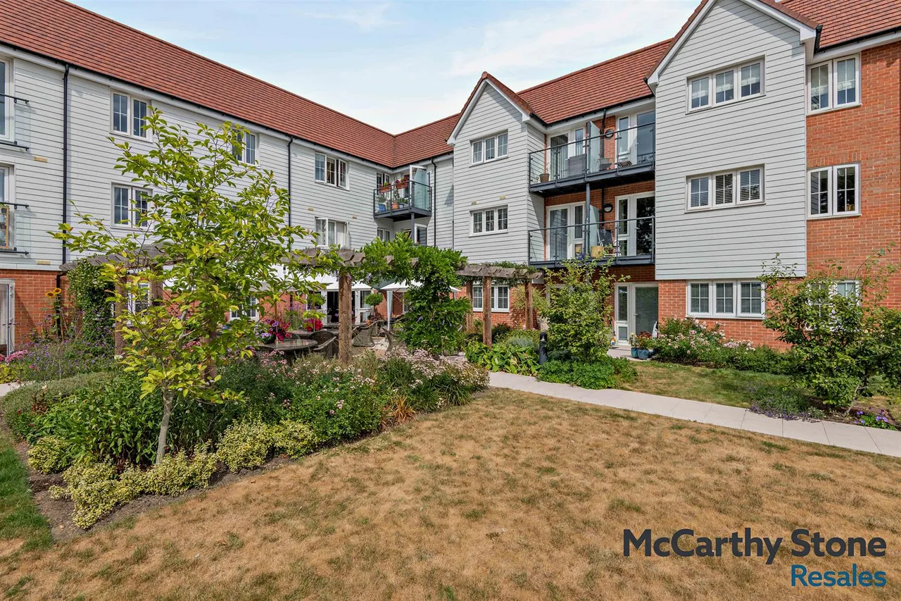 Highgate Hill, Hawkhurst, TN18, photo 27