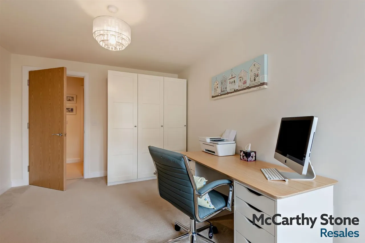Highgate Hill, Hawkhurst, TN18, photo 18