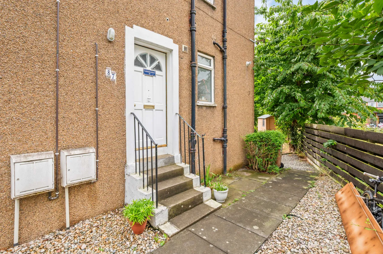 Carrick Knowe Avenue, Carrick Knowe, EH12, photo 24