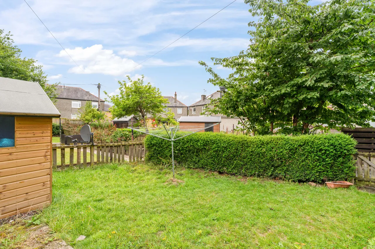 Carrick Knowe Avenue, Carrick Knowe, EH12, photo 21