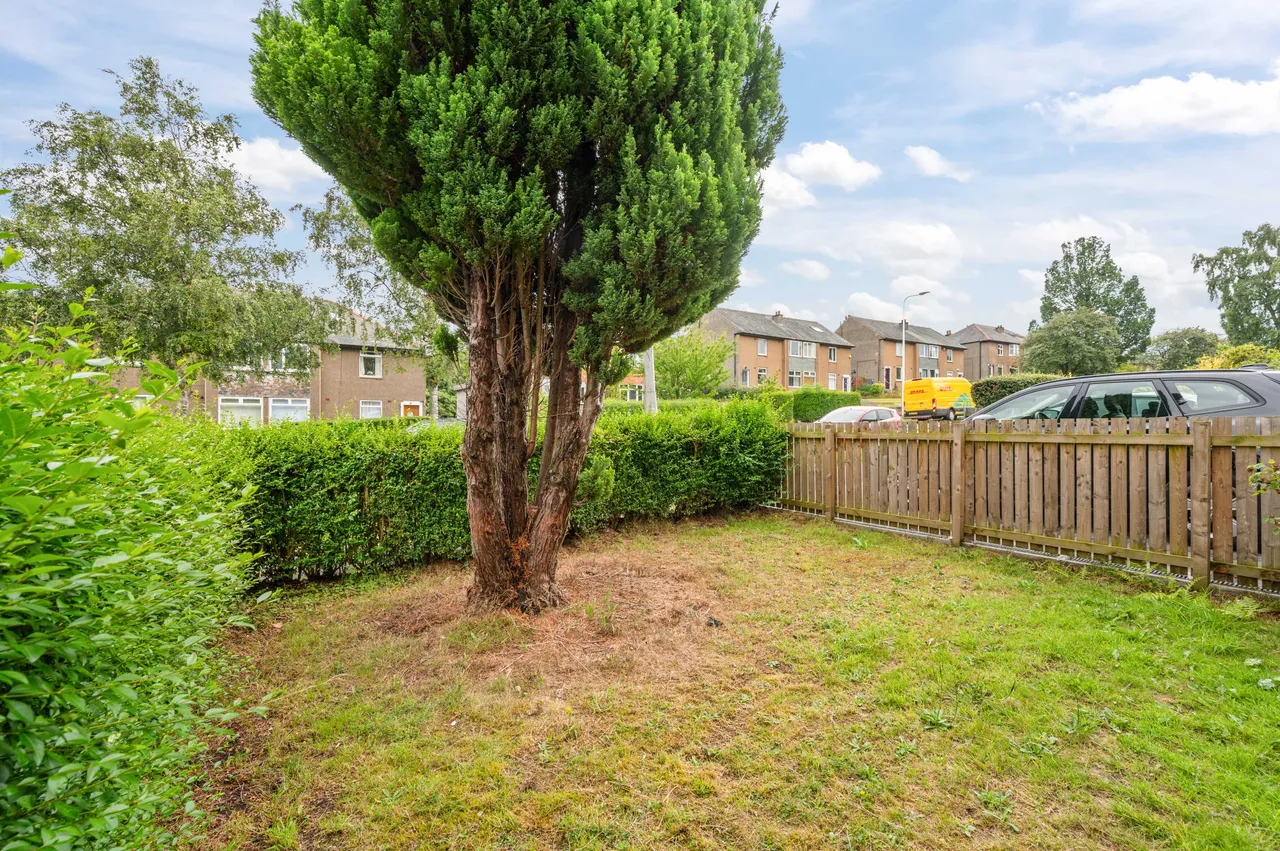 Carrick Knowe Avenue, Carrick Knowe, EH12, photo 27