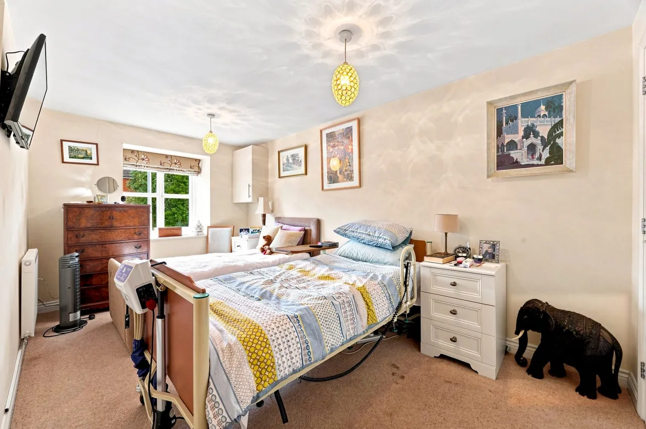 Empress Matilda Gardens, Old Wolverton, Milton Keynes, Milton Keynes, MK12 5FZ, photo 9