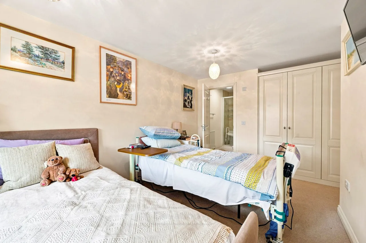 Empress Matilda Gardens, Old Wolverton, Milton Keynes, Milton Keynes, MK12 5FZ, photo 8