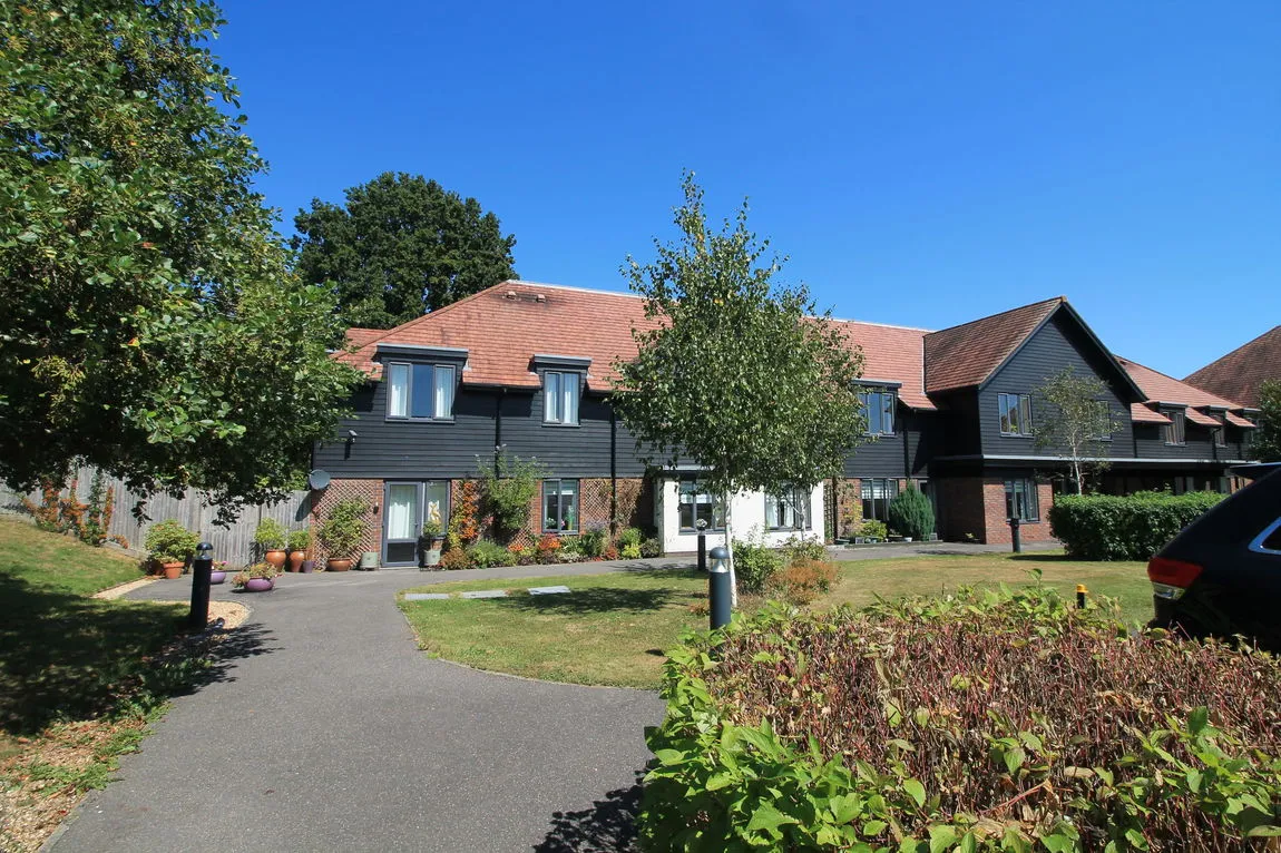 2 bed flat for sale — Linum Lane, Five Ash Down, Uckfield, TN22 3FH