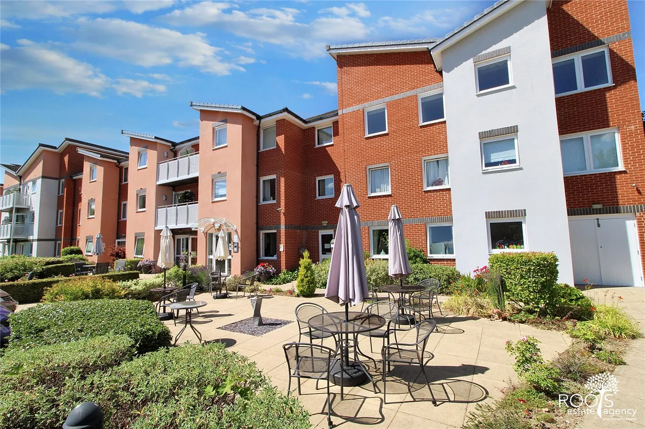 1 bed flat for sale, Newbury, Berkshire