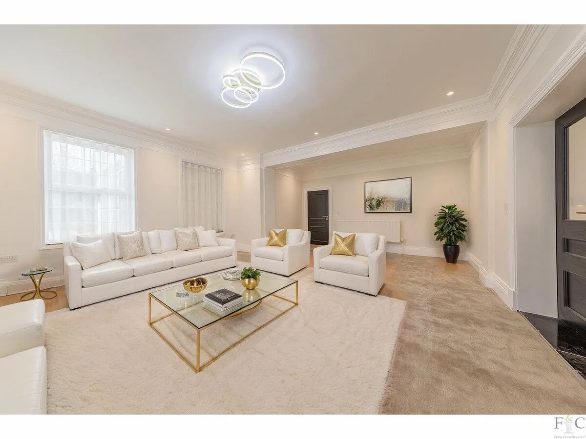 Stoughton Drive South, Leicester, LE2, photo 6