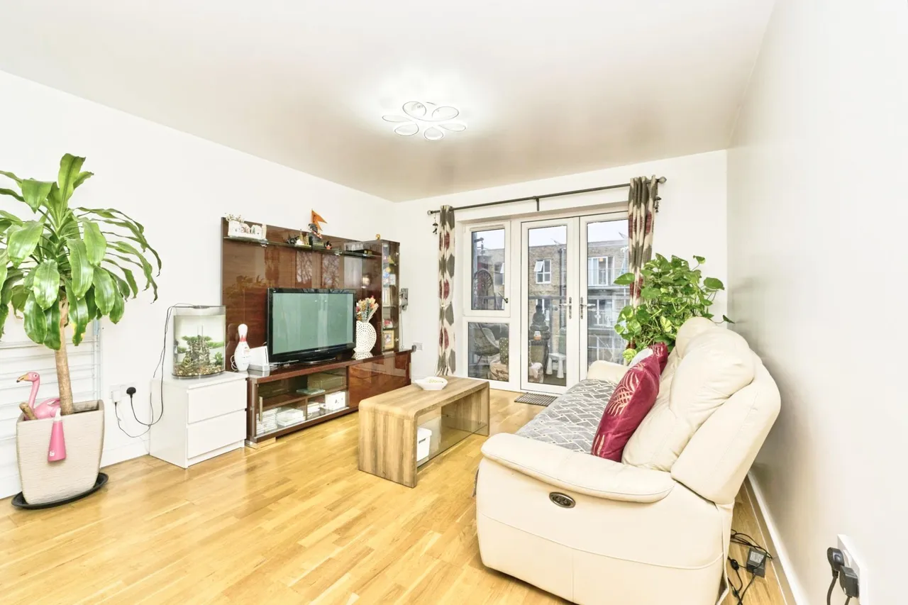 Wintergreen Boulevard, West Drayton, UB7, photo 2