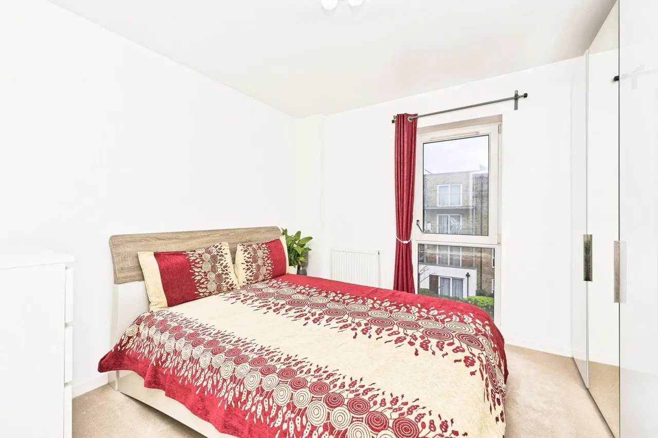 Wintergreen Boulevard, West Drayton, UB7, photo 14