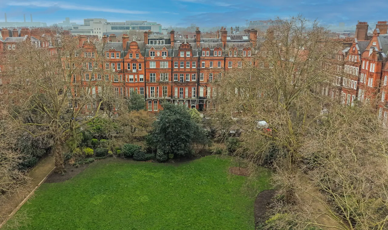 Cadogan Square, Knightsbridge, London, photo 9