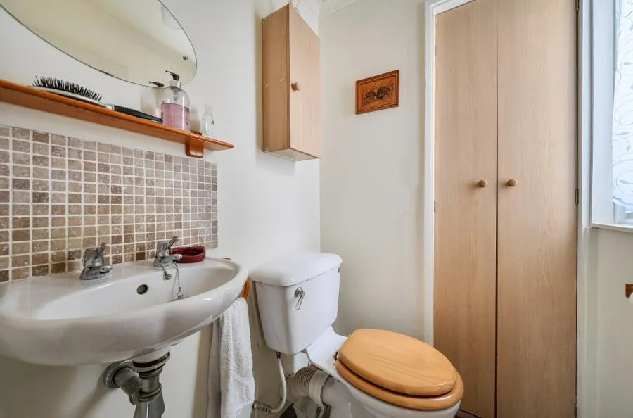 Pitcairn Close, Basingstoke, RG24, photo 15
