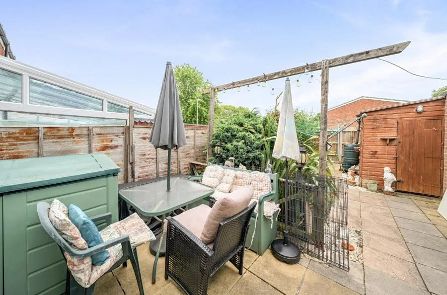 Pitcairn Close, Basingstoke, RG24, photo 8