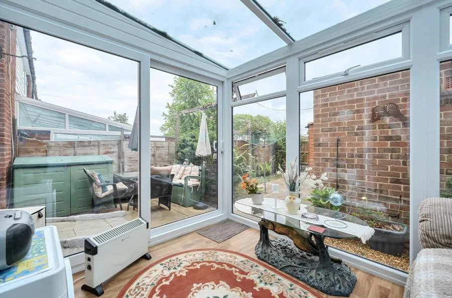 Pitcairn Close, Basingstoke, RG24, photo 7