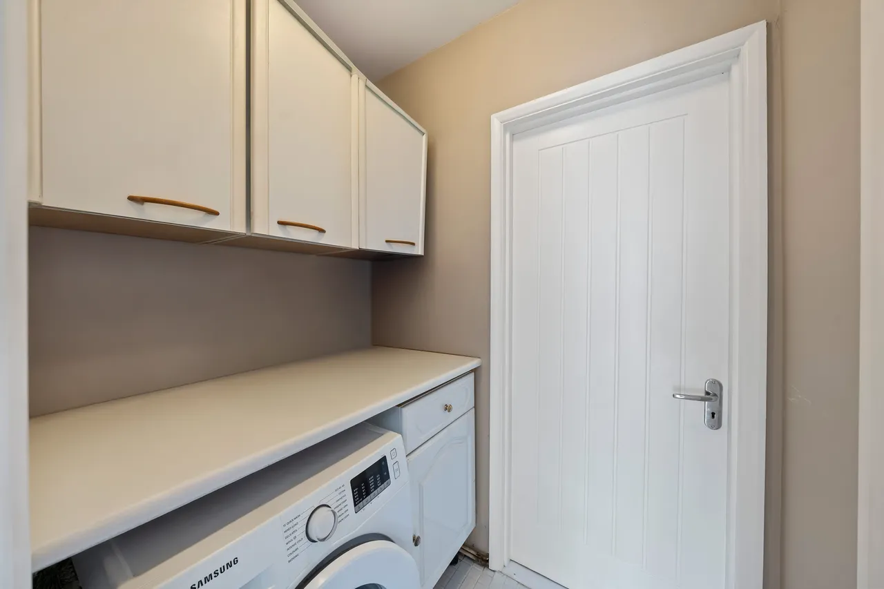 Richlands Avenue, EPSOM, Surrey, Epsom, KT172JW, photo 7