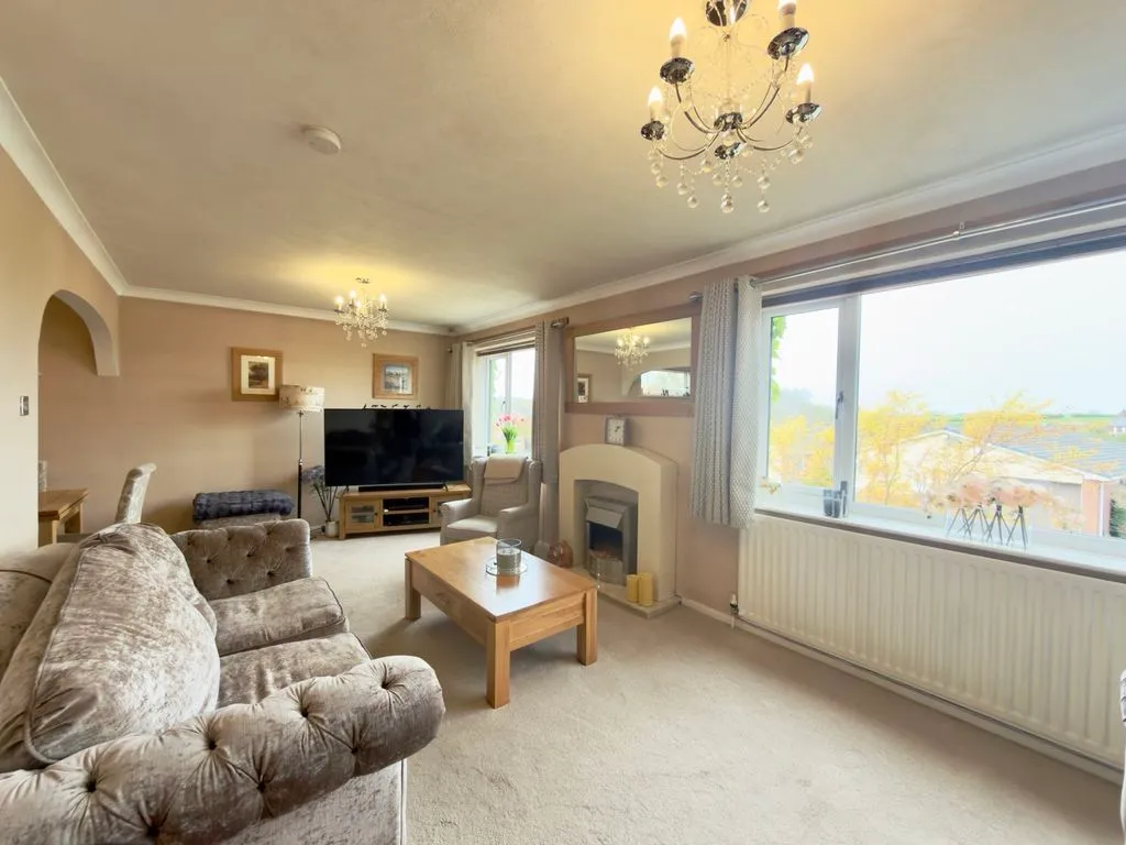 For SaleAlderbank, Horwich, photo 7