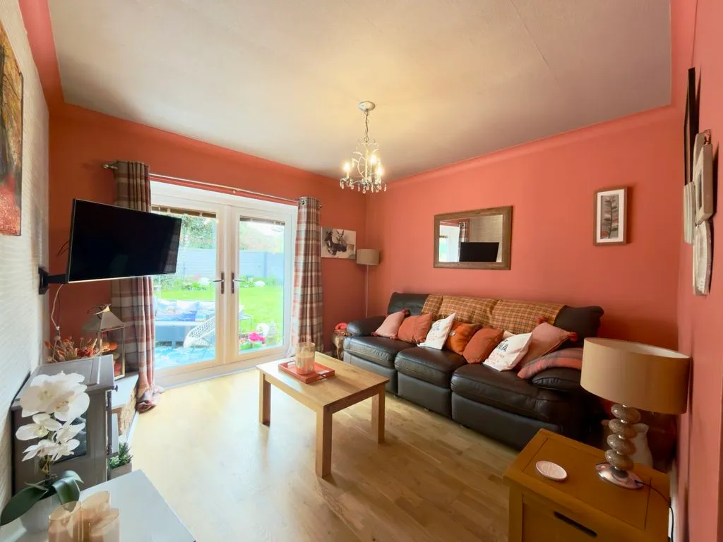 For SaleAlderbank, Horwich, photo 11