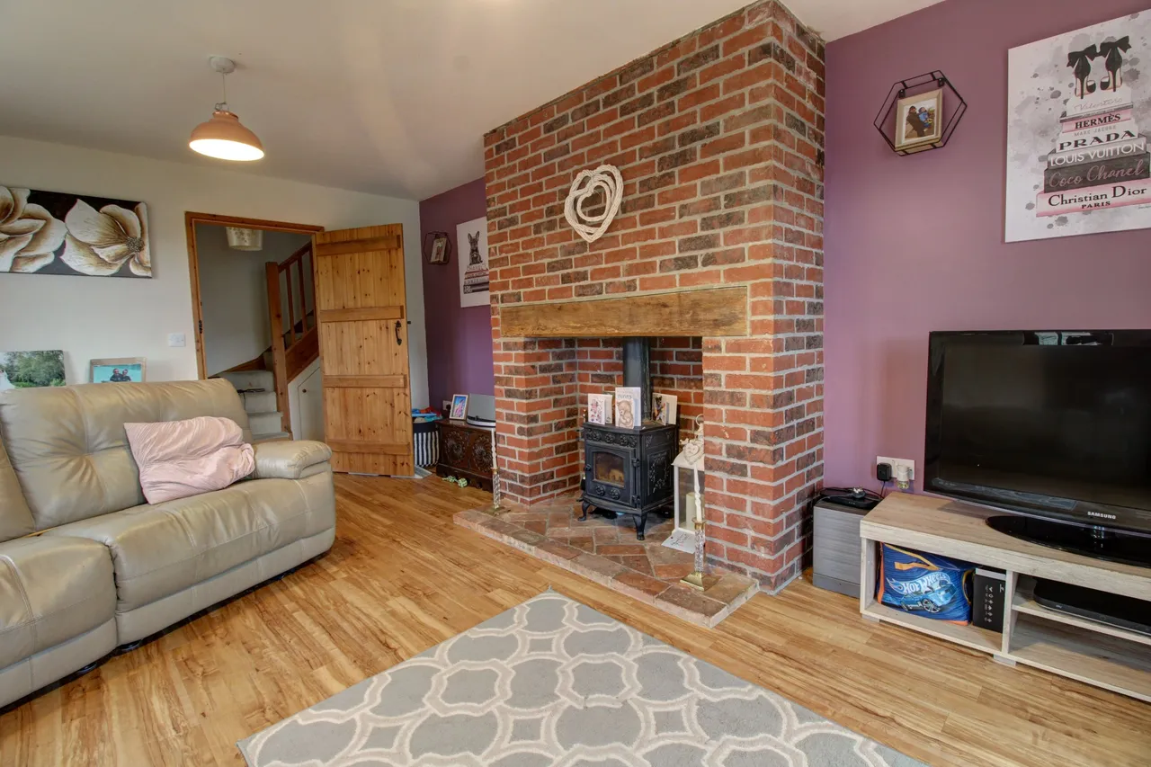 Pains Hill, Little Stonham, IP14, photo 2
